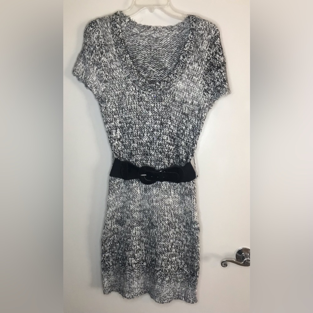 Crew neck sweater dress M